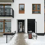 Aleja Krakowska Harmony By Bookinghost Apartment *